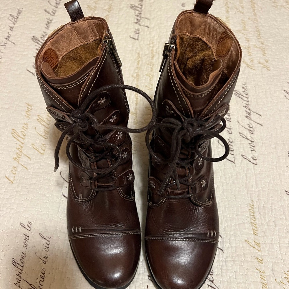 PIKOLINOS Le Mans leather boots. Size 38 (7.5-8)